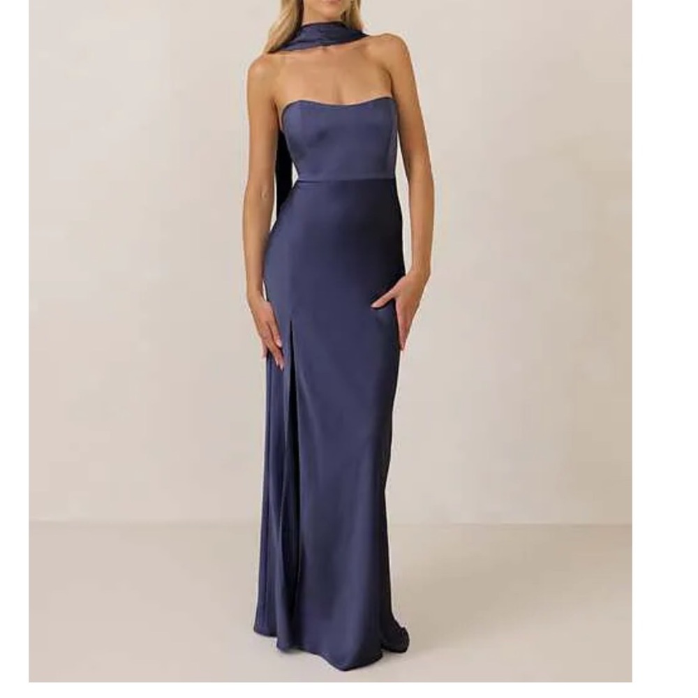 Strapless Gray-Blue Evening Gown with Scarf